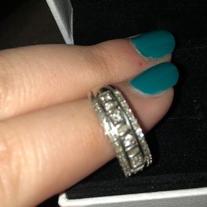 Women’s Diamond Ring Size 7-8